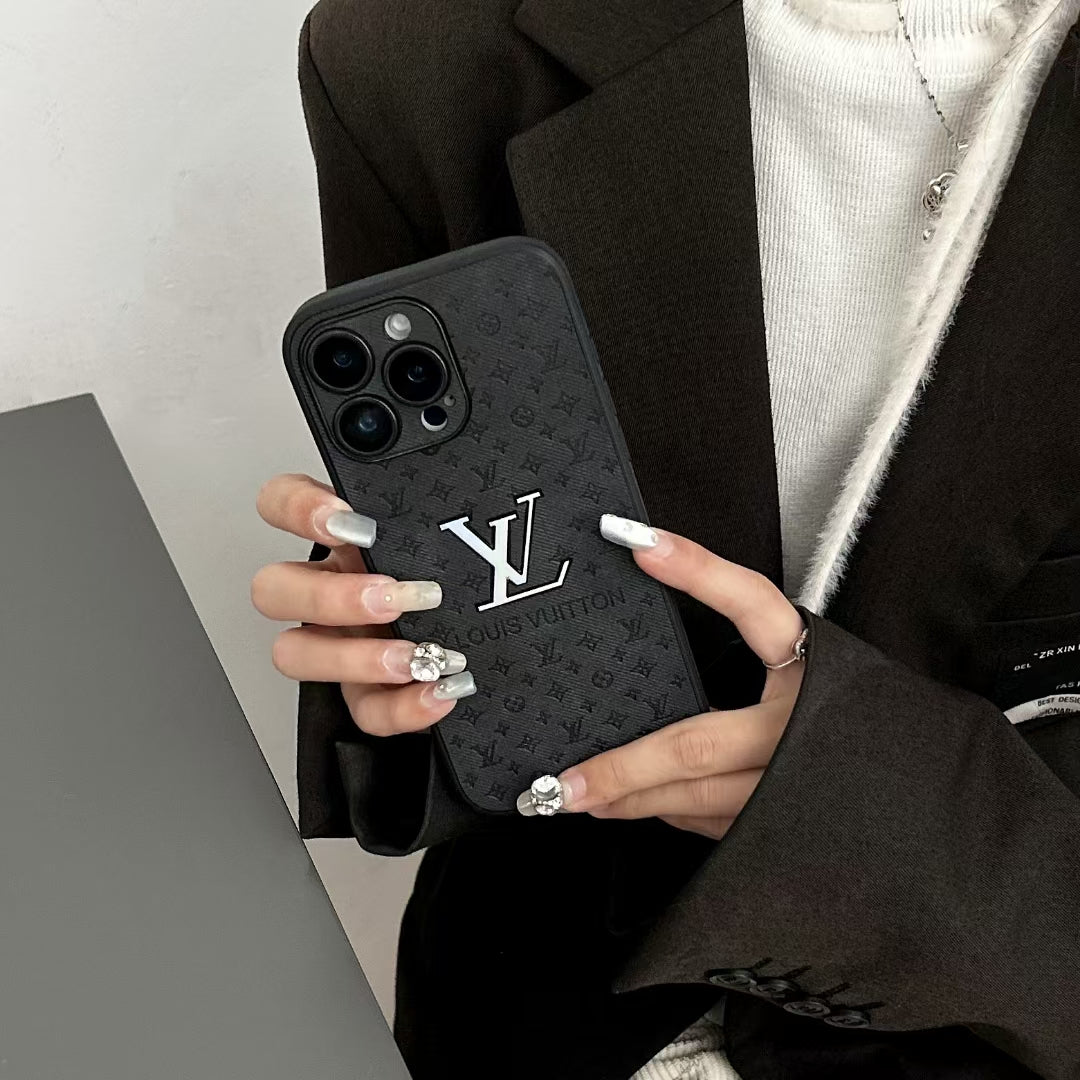 PREMIUM CASE FOR IPHONE 16 15 14 13