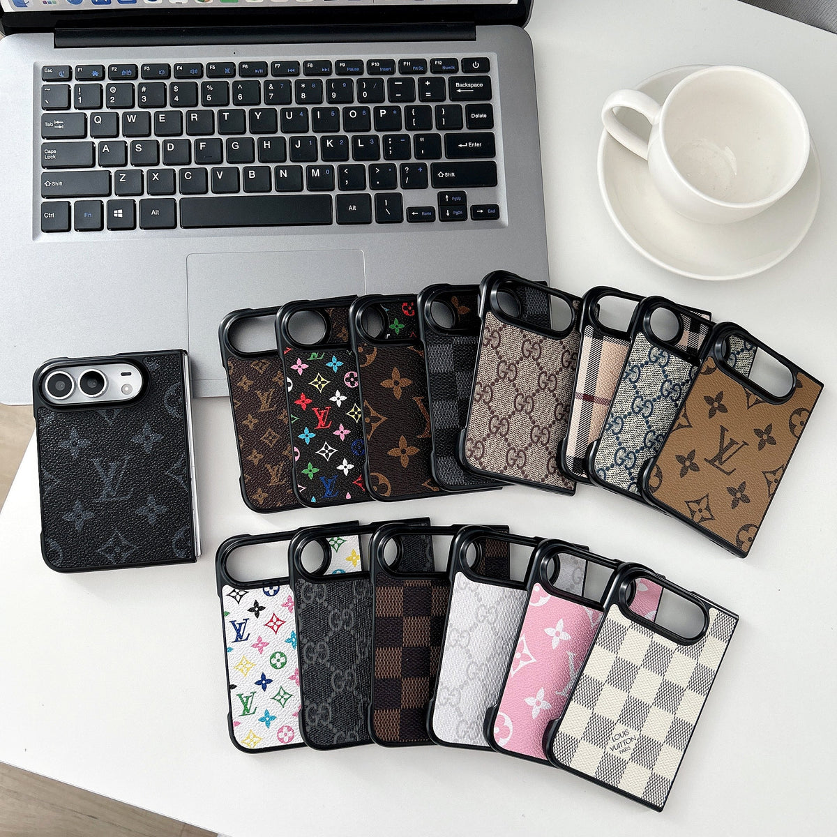Luxury Lv Classic Leather Monogram Case for iPhone Duo