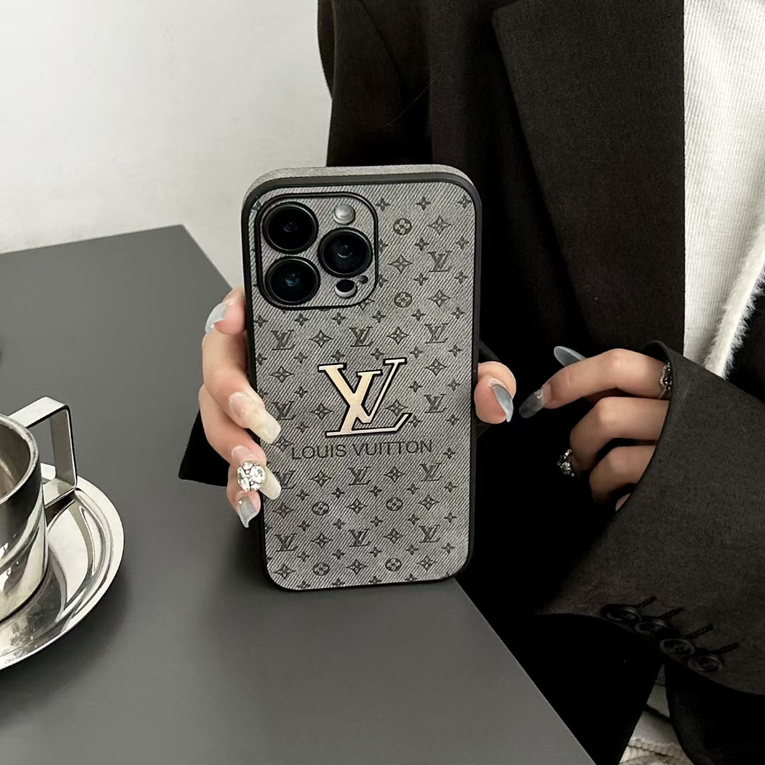 PREMIUM CASE FOR IPHONE 16 15 14 13
