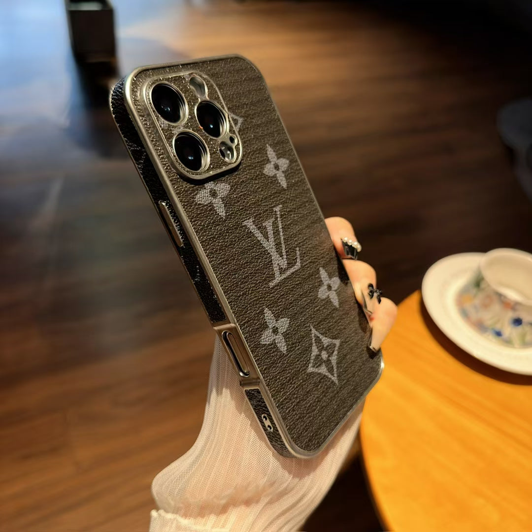 LV Sparkling Diamond Monogram Apple Elegant Protective Phone Case