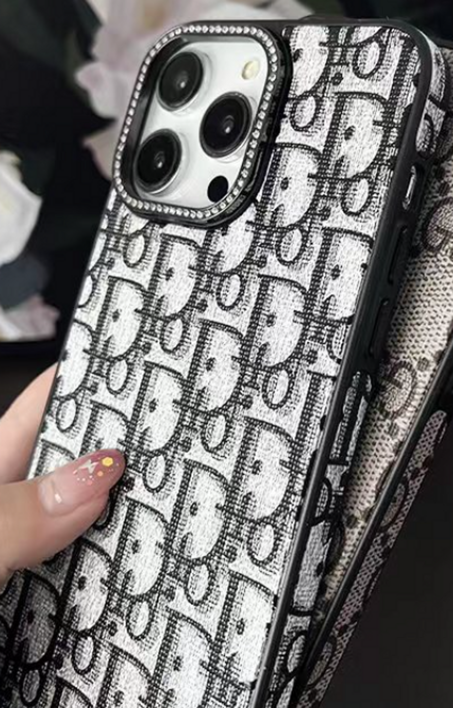 Luxury Brand Vertical Belt Stitched Case Cover For iPhone