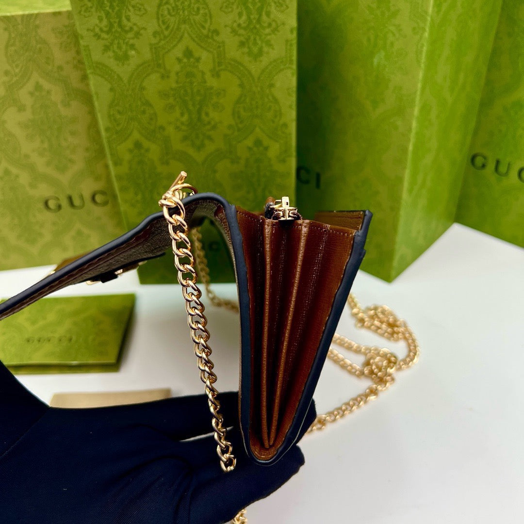 Saddle Buckle Crossbody Wallet on Chain
