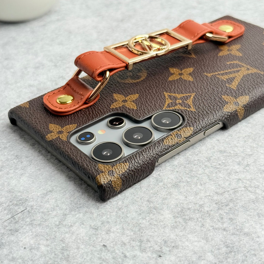 Luxury Designer Strap Holder Leather Case for Samsung Galaxy S22-S26 Series