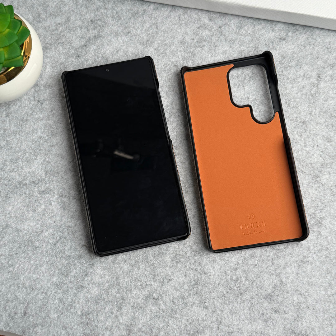 Luxury GG Brand 3D BEE Design Case for Samsung Galaxy S22-S26 Series