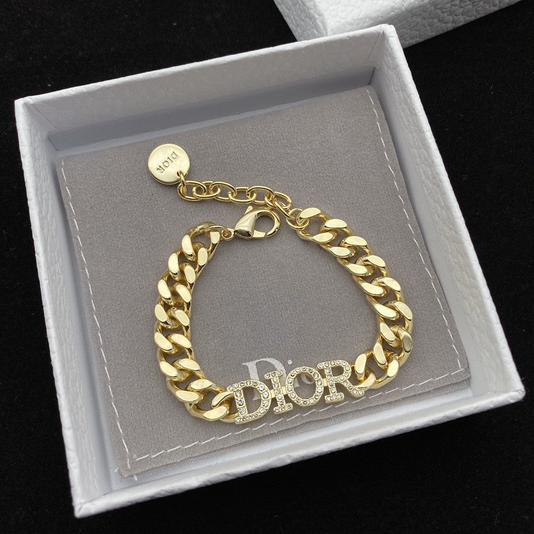 Fancy Design Necklace & Bracelet & Ring Set