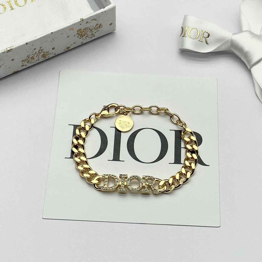 Fancy Design Necklace & Bracelet & Ring Set