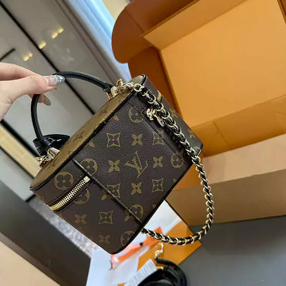 Luxury Bag Decorated with a Monogram Pattern High Quality