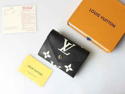 Luxury Wallet Black Monogram Card Holder