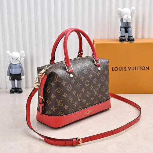 Elegant Handbag Louis Vuitton Bag Made of Genuine Leather with a Monogram