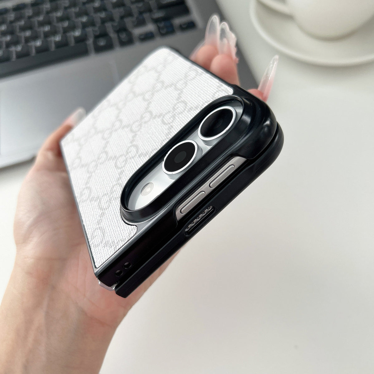Luxury GG Classic Leather Monogram Case for iPhone Duo