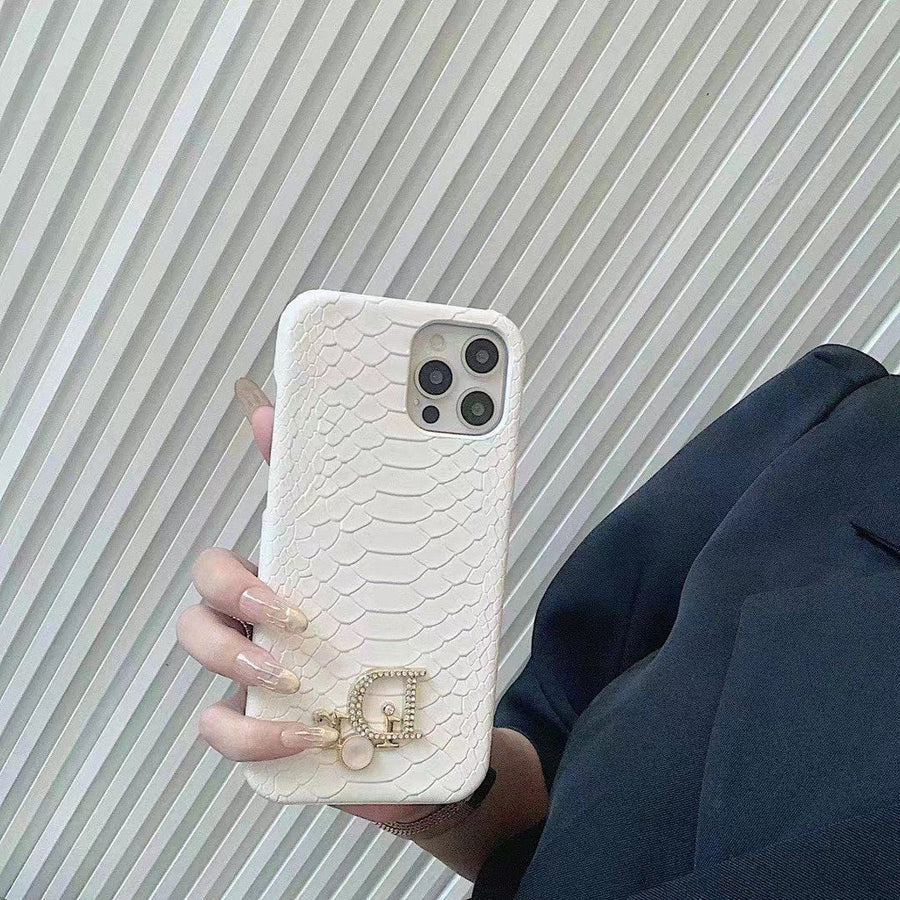 STYLISH SNAKE PATTERN FOR IPHONE 16 / 15 / 14 CASE