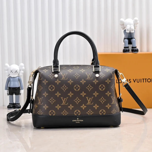 Elegant Handbag Louis Vuitton Bag Made of Genuine Leather with a Monogram
