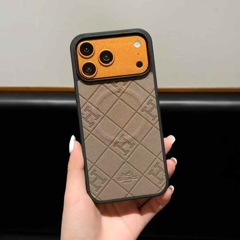HRM MagSafe Quilted Leather Case