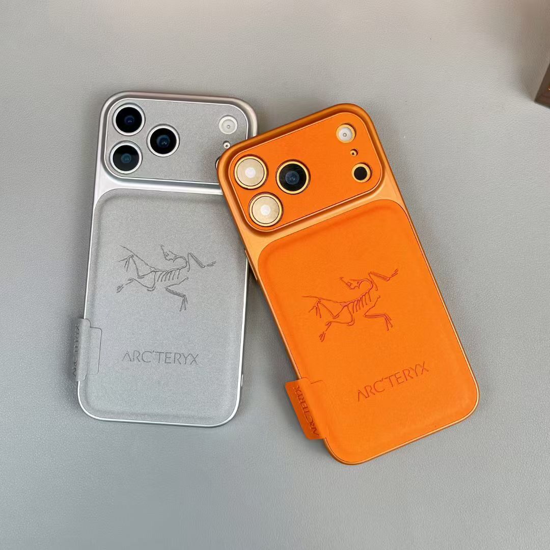 Elegant Phone Case – Luxury Protection For iPhone 14-17