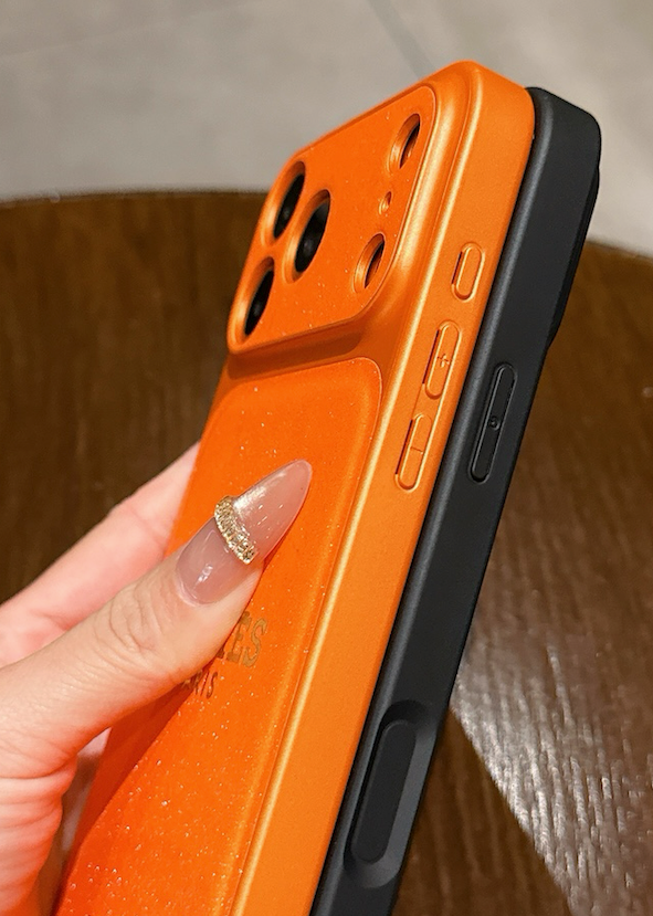 Classic Hermès Leather: The Ultimate iPhone Style & Shield