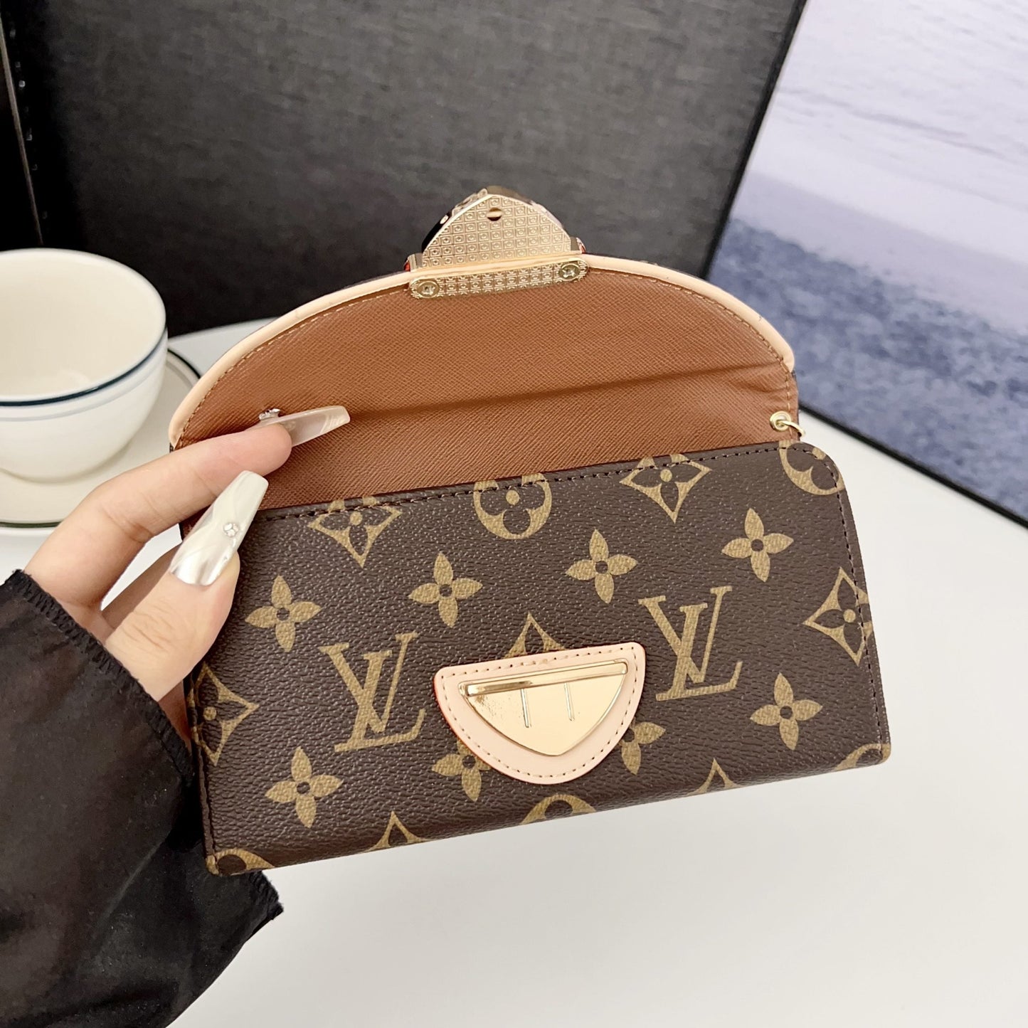 Crossbody Wallet Bag LV Style Case for iPhone 13-17 Series