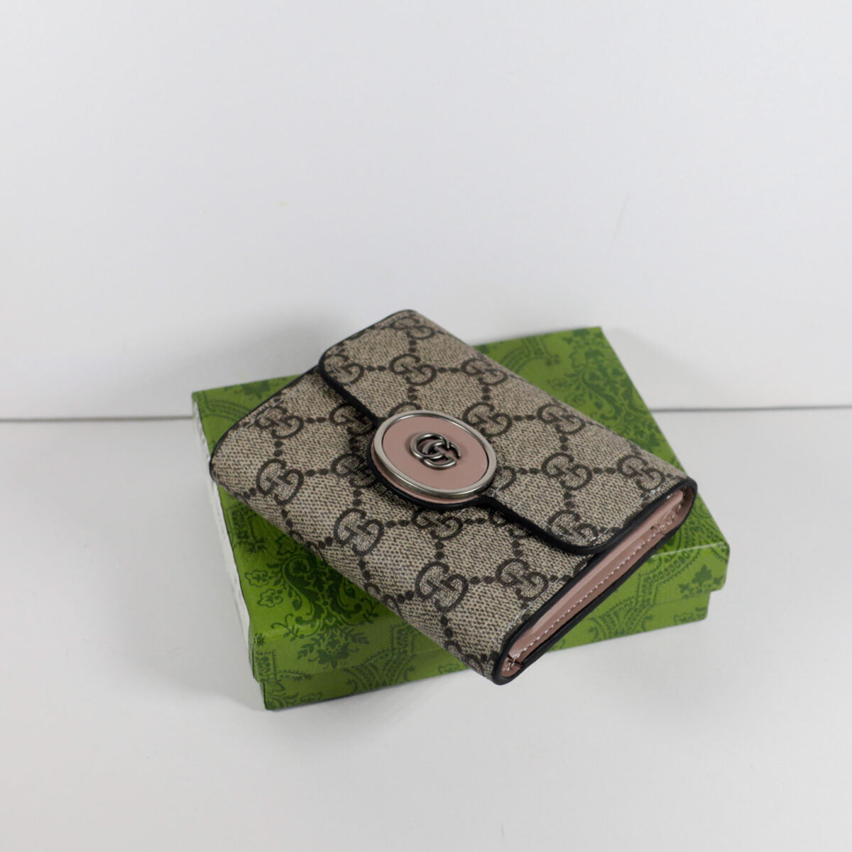 Luxury Monogram Canvas Wallet Magnetic Clasp