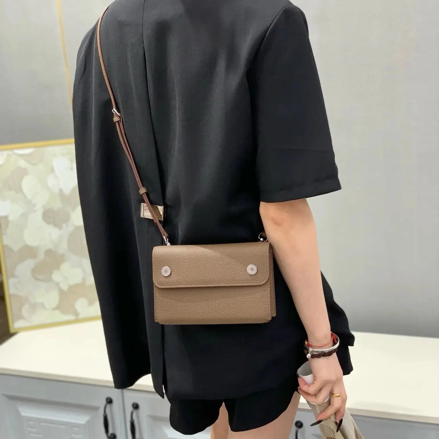 Luxury Hermes Calfskin Leather Crossbody Snap Bag