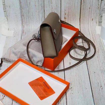 Luxury Hermes Calfskin Leather Crossbody Snap Bag