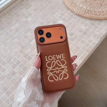 Stylish iPhone LE Brown Case For Iphone 12-17