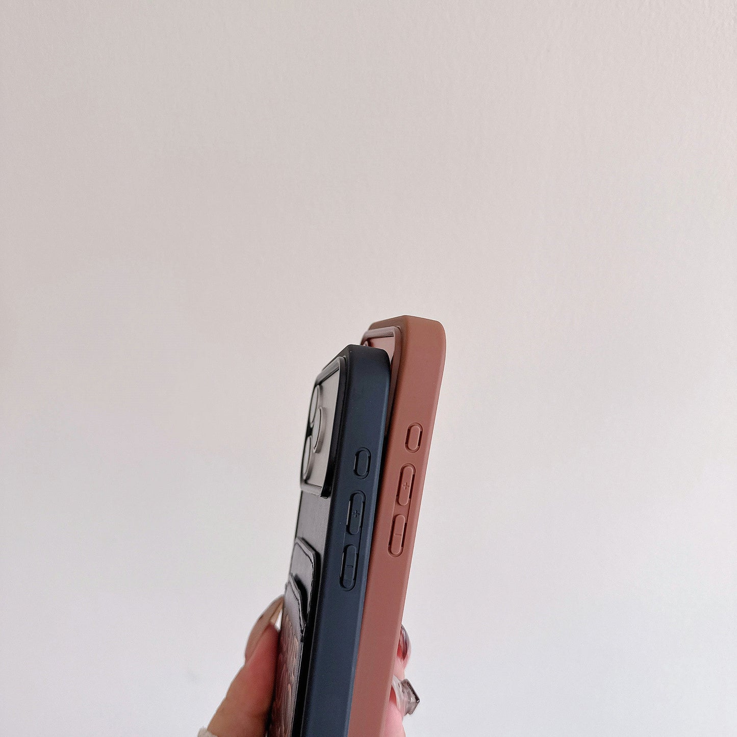 Luxury LE Case For Iphone 12-17 Series