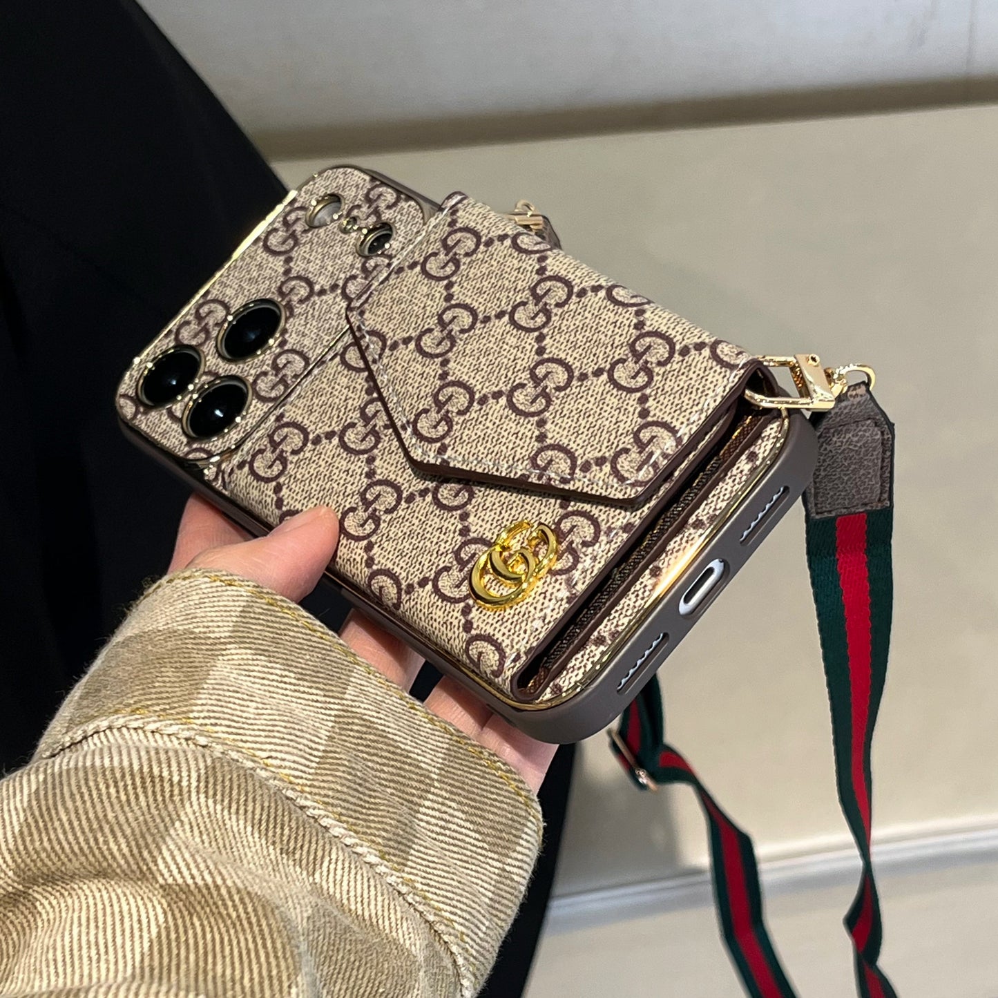 Premium GG iPhone Case With Wallet And Crossbody Strap For iPhone 17 Series