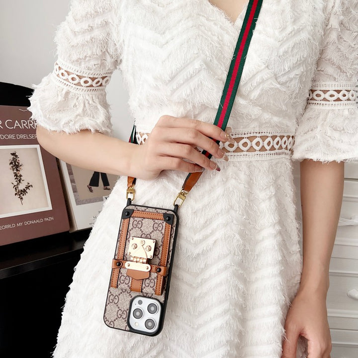 CARD BAG CHAIN CLASSIC IPHONE CASE