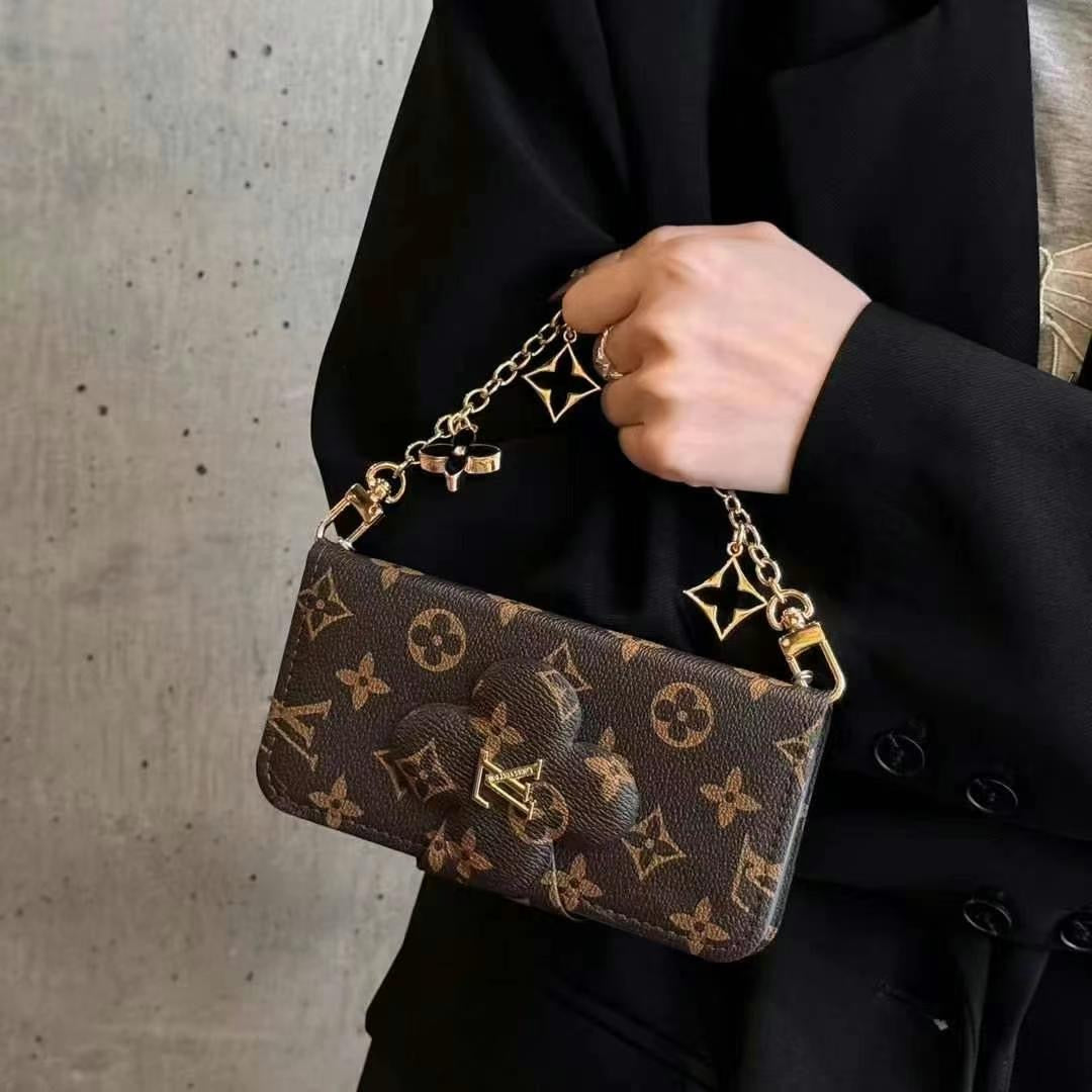 Luxury Fashion Wallet iPhone Case theroxymob