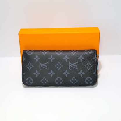 Luxury Monogram Long Wallet Zipper Closure