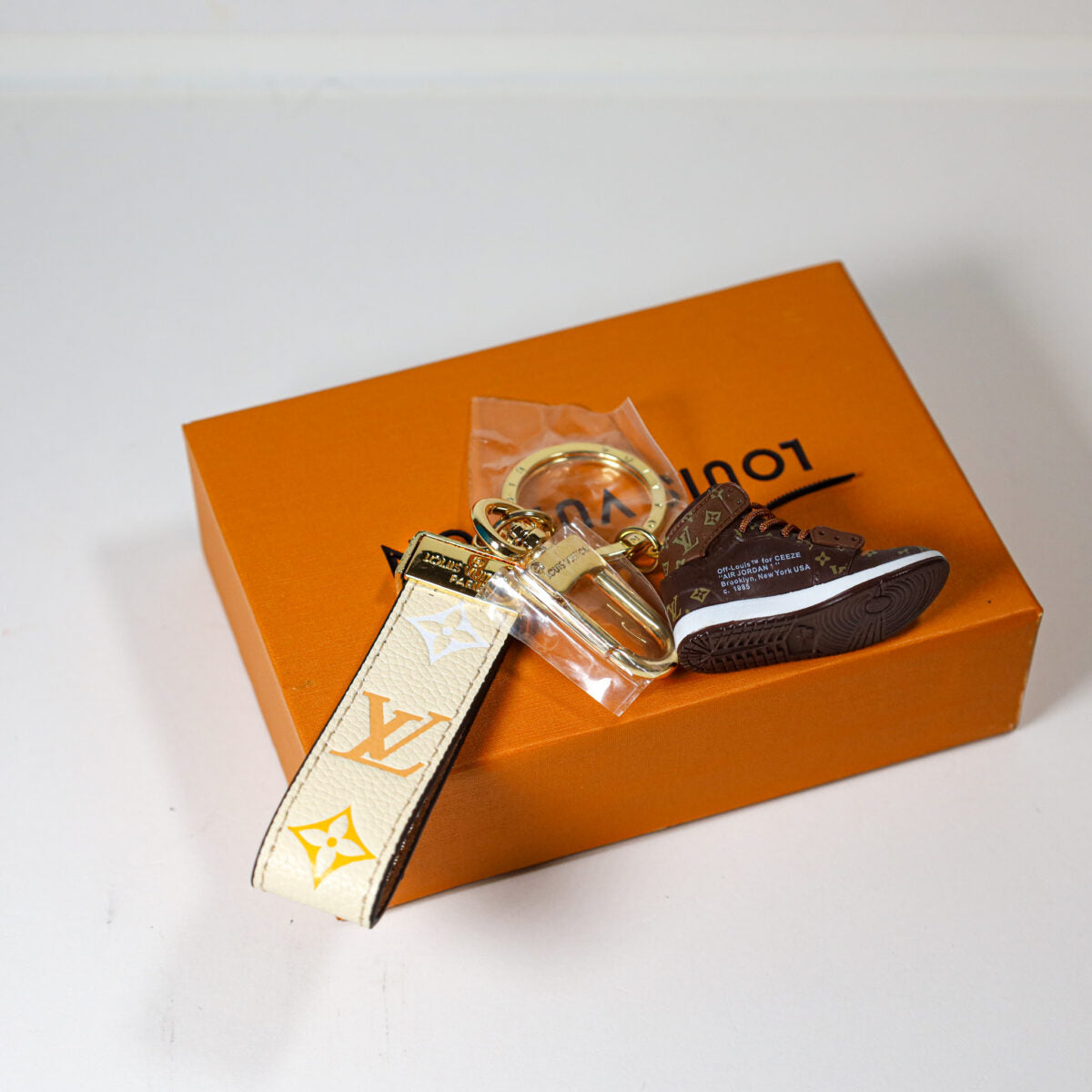 Luxury Designer Key Chain Fortune Cube Bag Charm