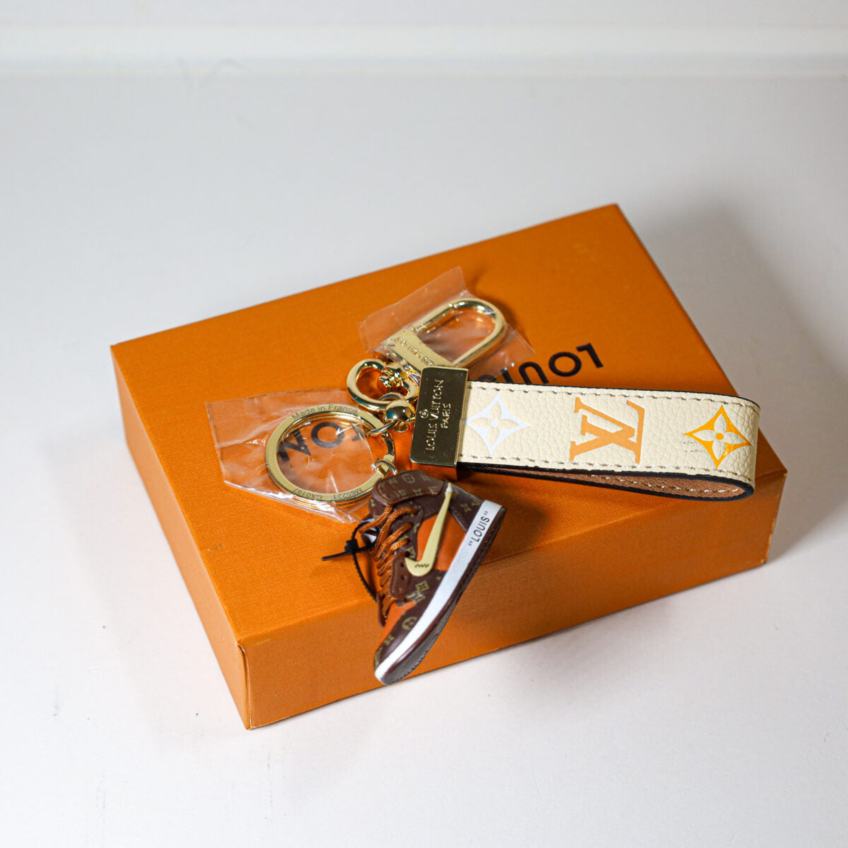 Luxury Designer Key Chain Fortune Cube Bag Charm