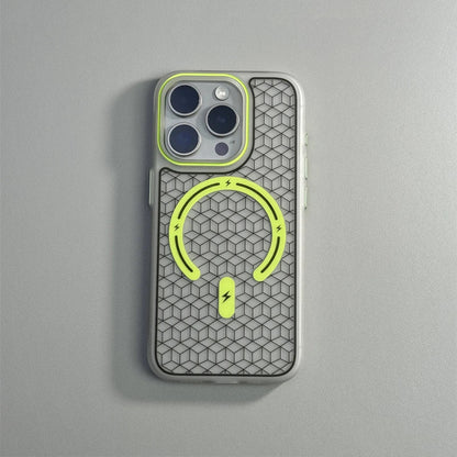 StealthSkin MagSafe Case For iPhone 16 / 15 / 14