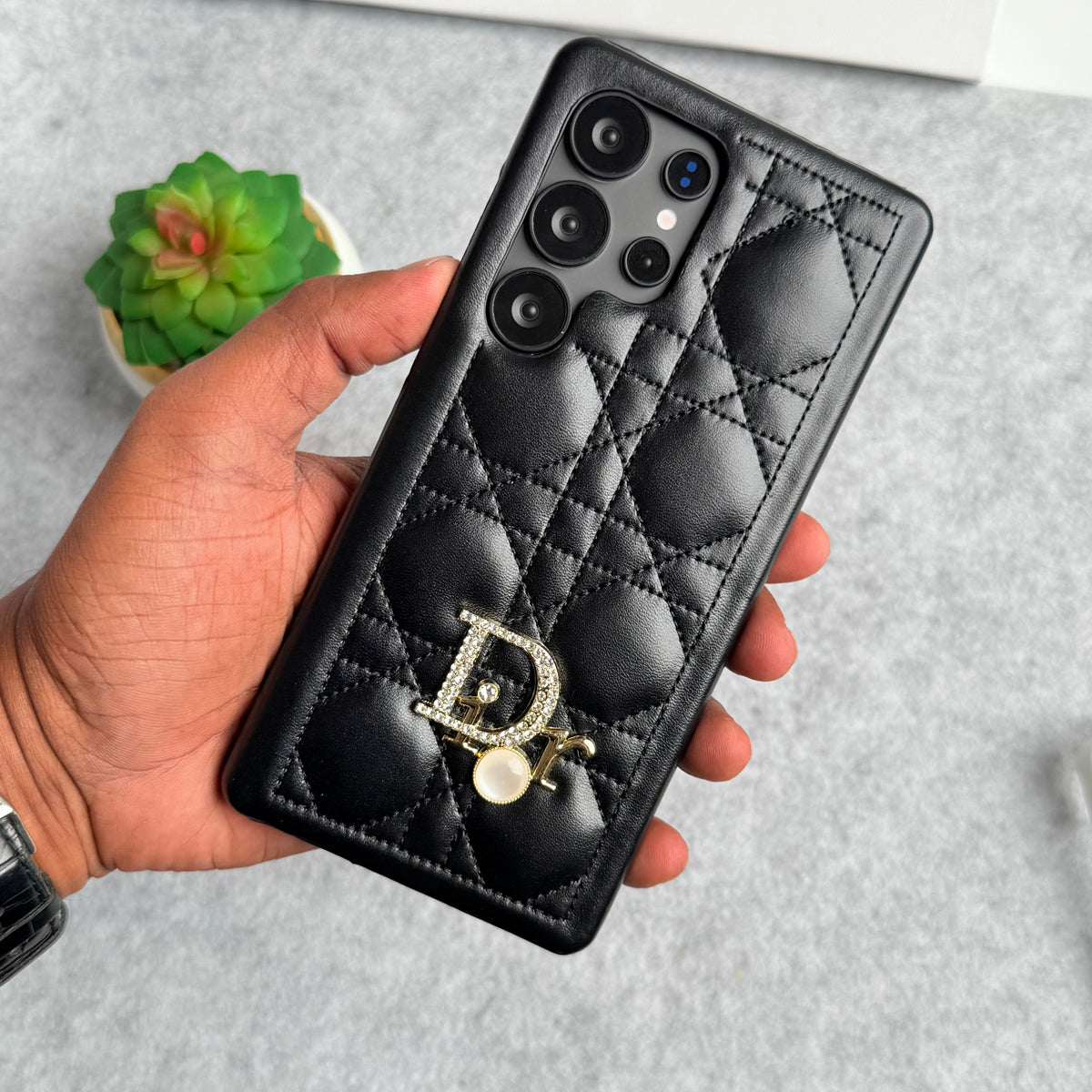 Luxury Quilted Leather Iconic Fashion Case for Samsung Galaxy S22-S26 Series