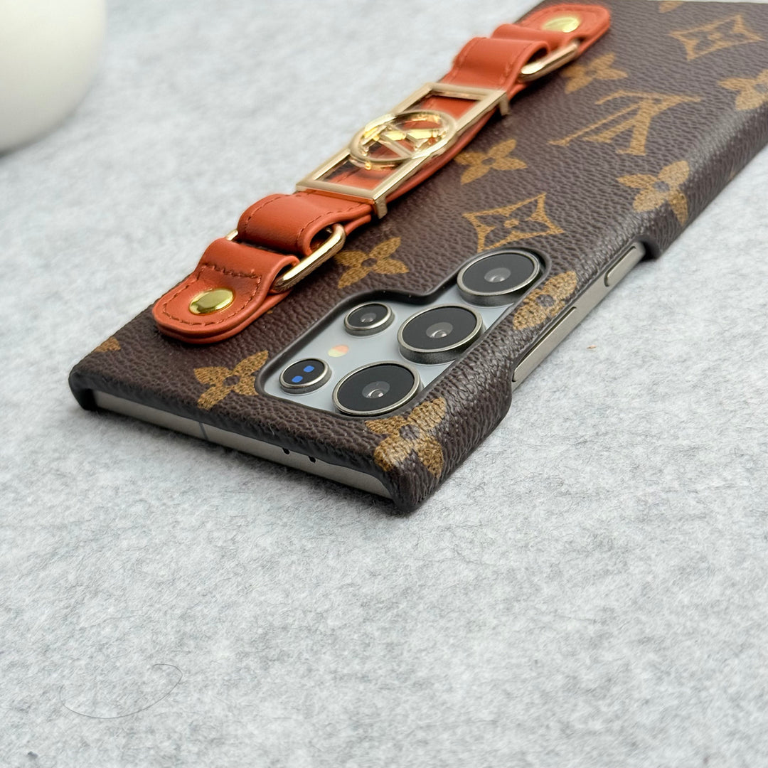 Luxury Designer Strap Holder Leather Case for Samsung Galaxy S22-S26 Series