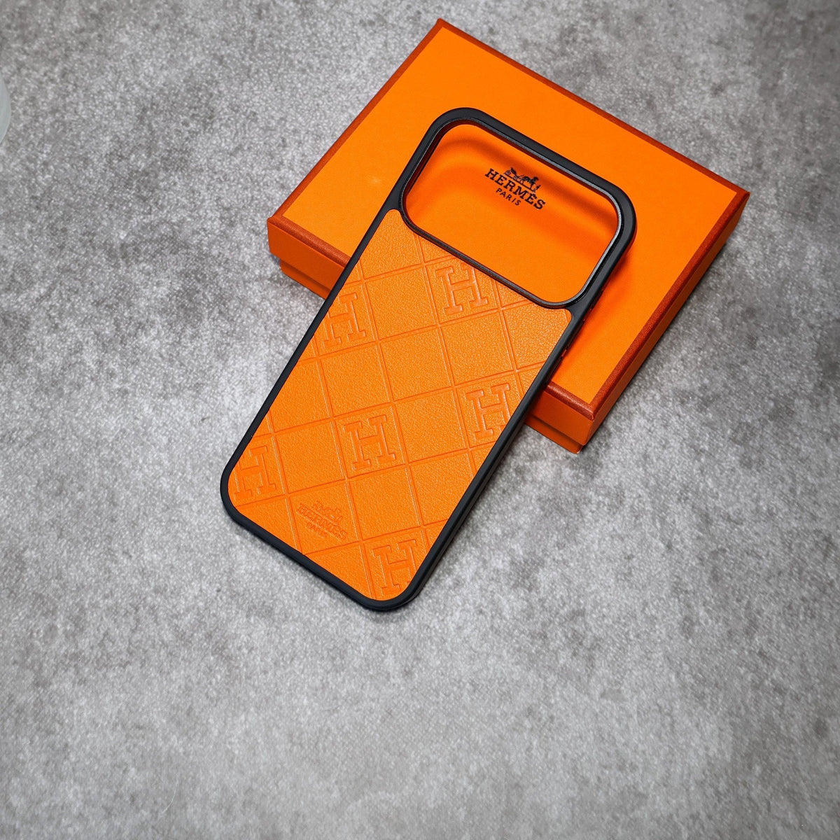 HRM Quilted Leather Case with Border Frame