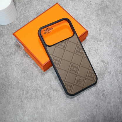 HRM Quilted Leather Case with Border Frame