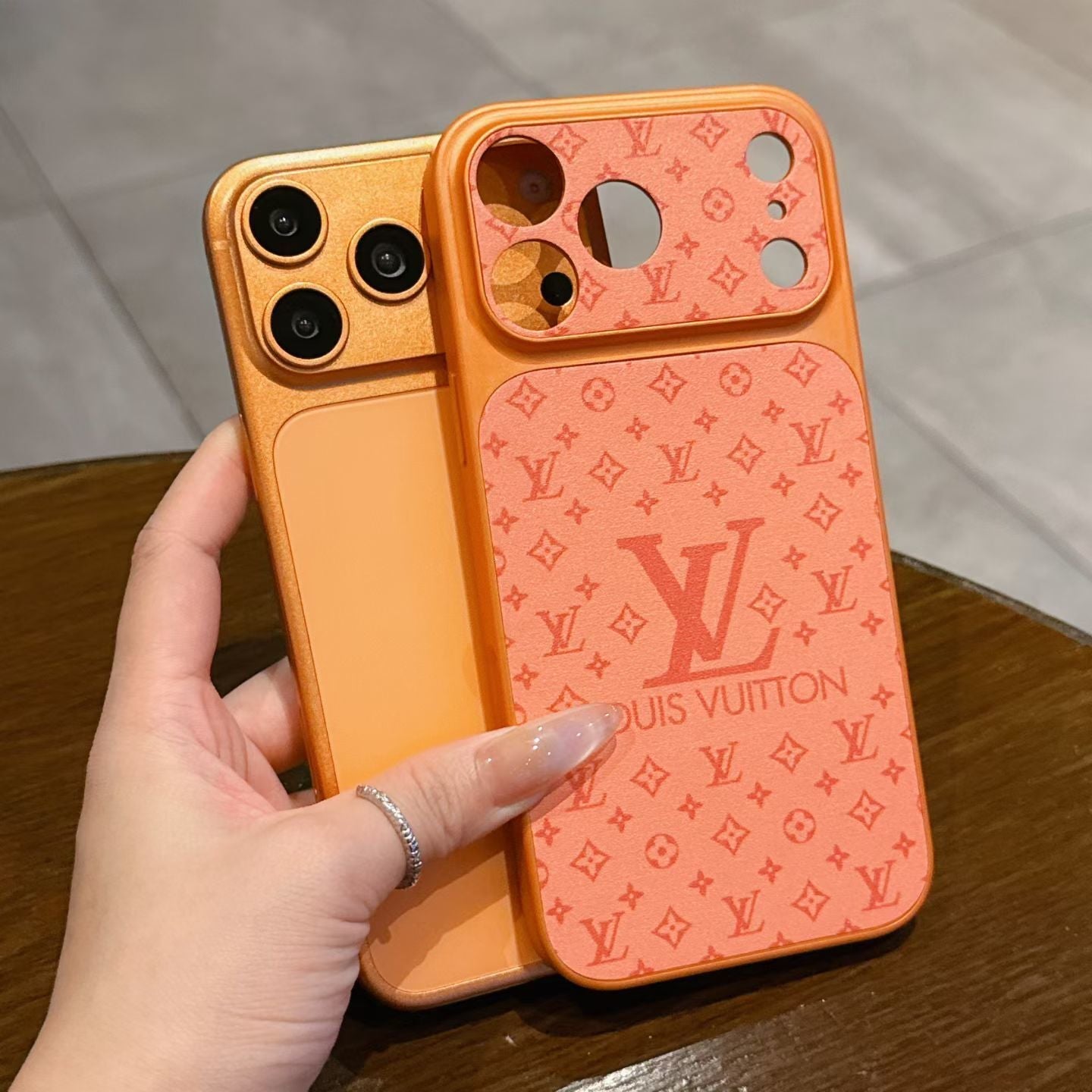 Luxurious  LV Phone Case For iPhone 17/ 16 / 15 / 14