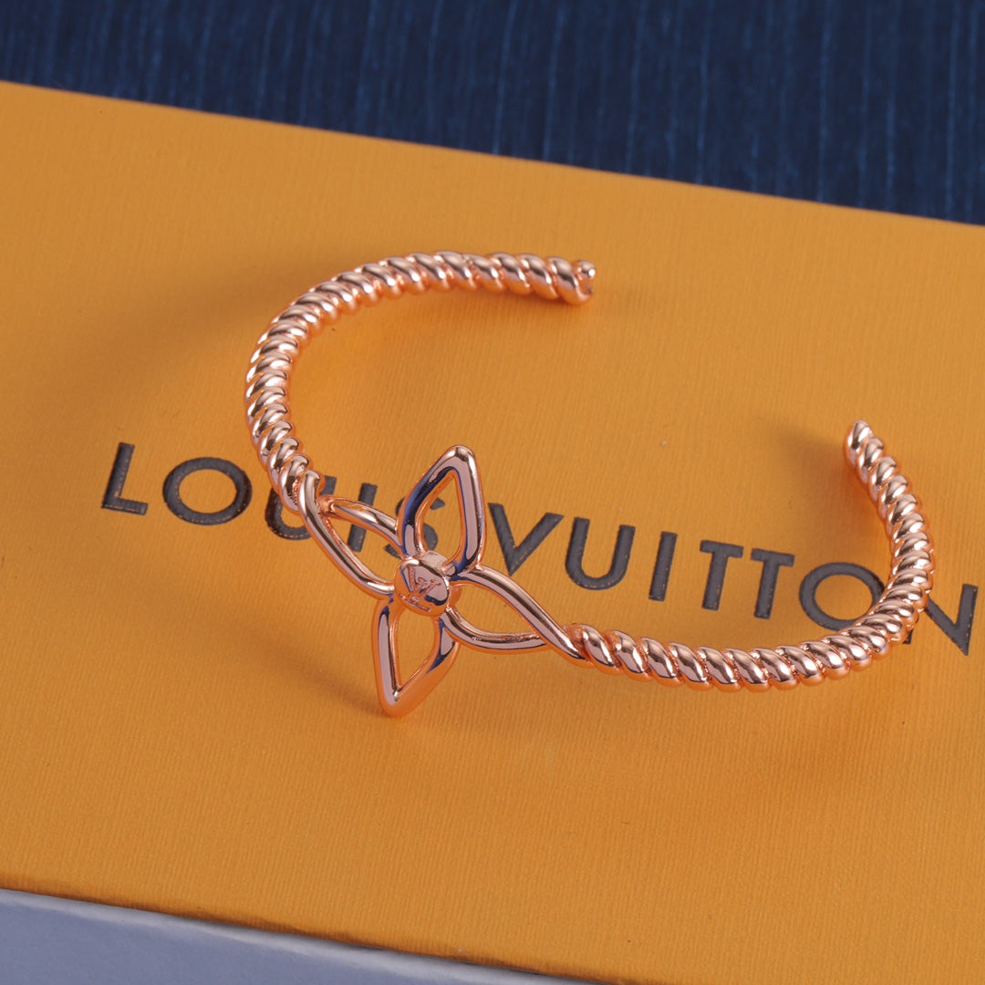 Luxury LV Love Bracelet