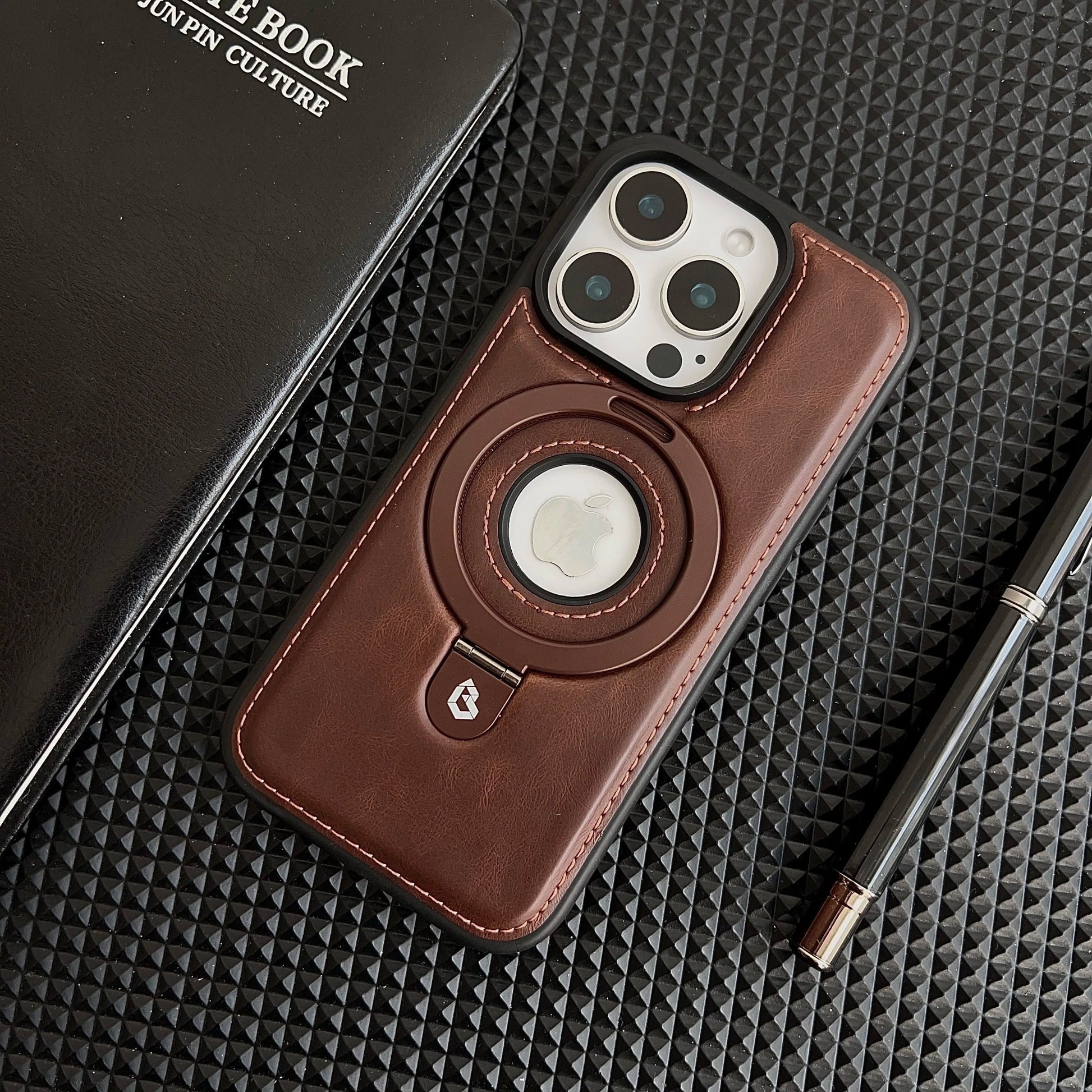 Luxurious Invisible Stand iPhone Case theroxymob