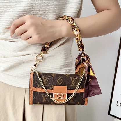 Luxury Leather Louis Vuitton iPhone Case With Flip Wallet And Chain